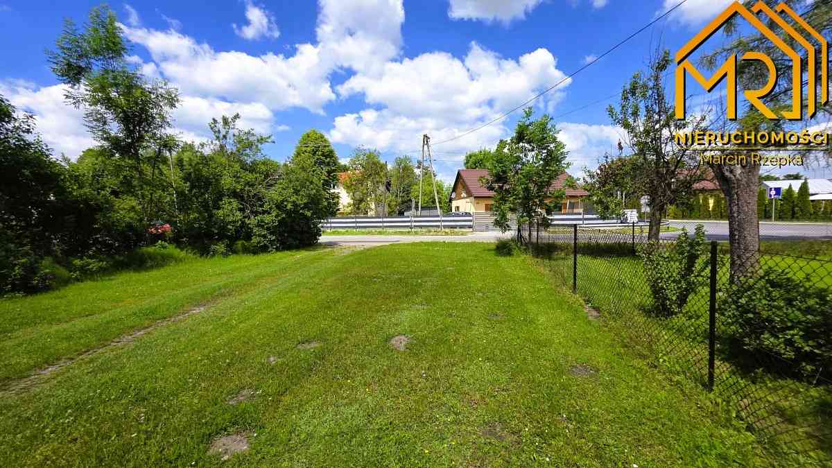 Działka pod zabudowę blisko centrum Radłowa  - zdjęcie 5
