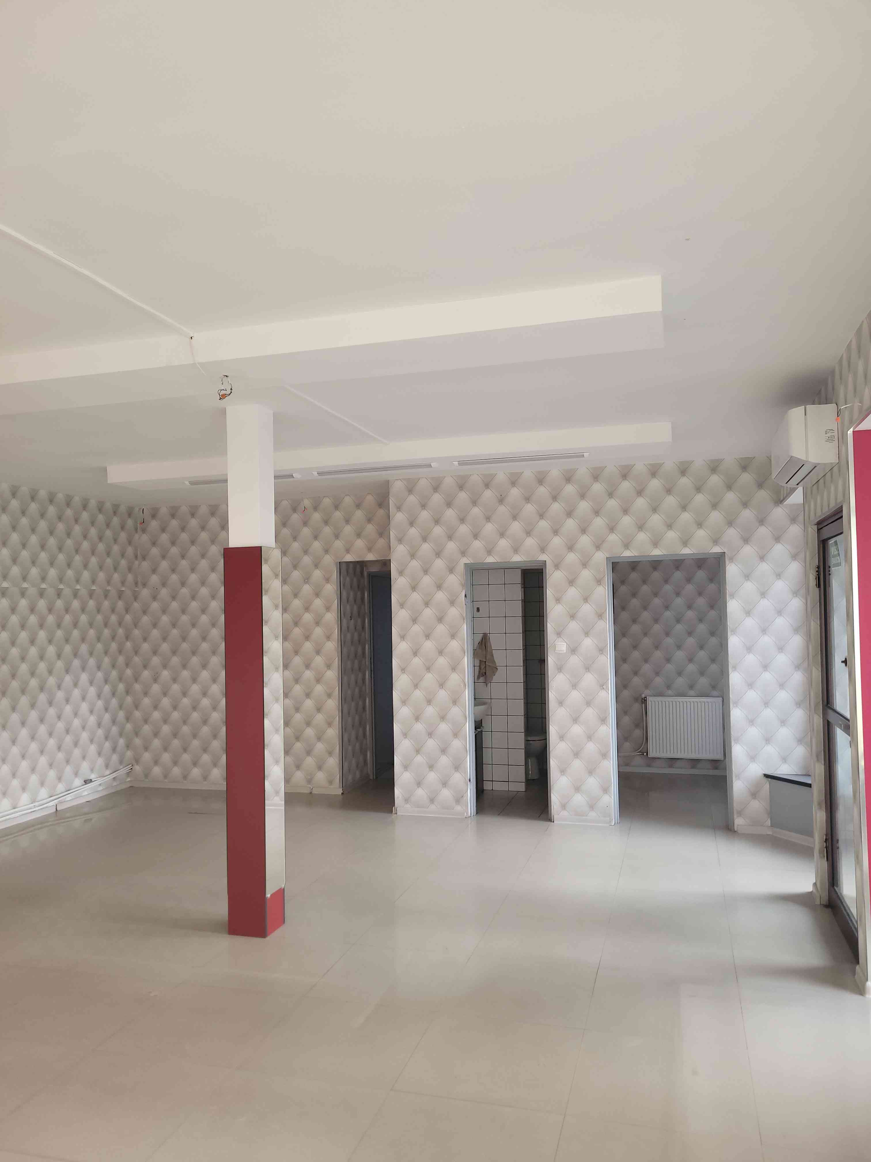 Lokal usługowy na parterze z witryną, 71 m², Mrągowo - zdjęcie 2