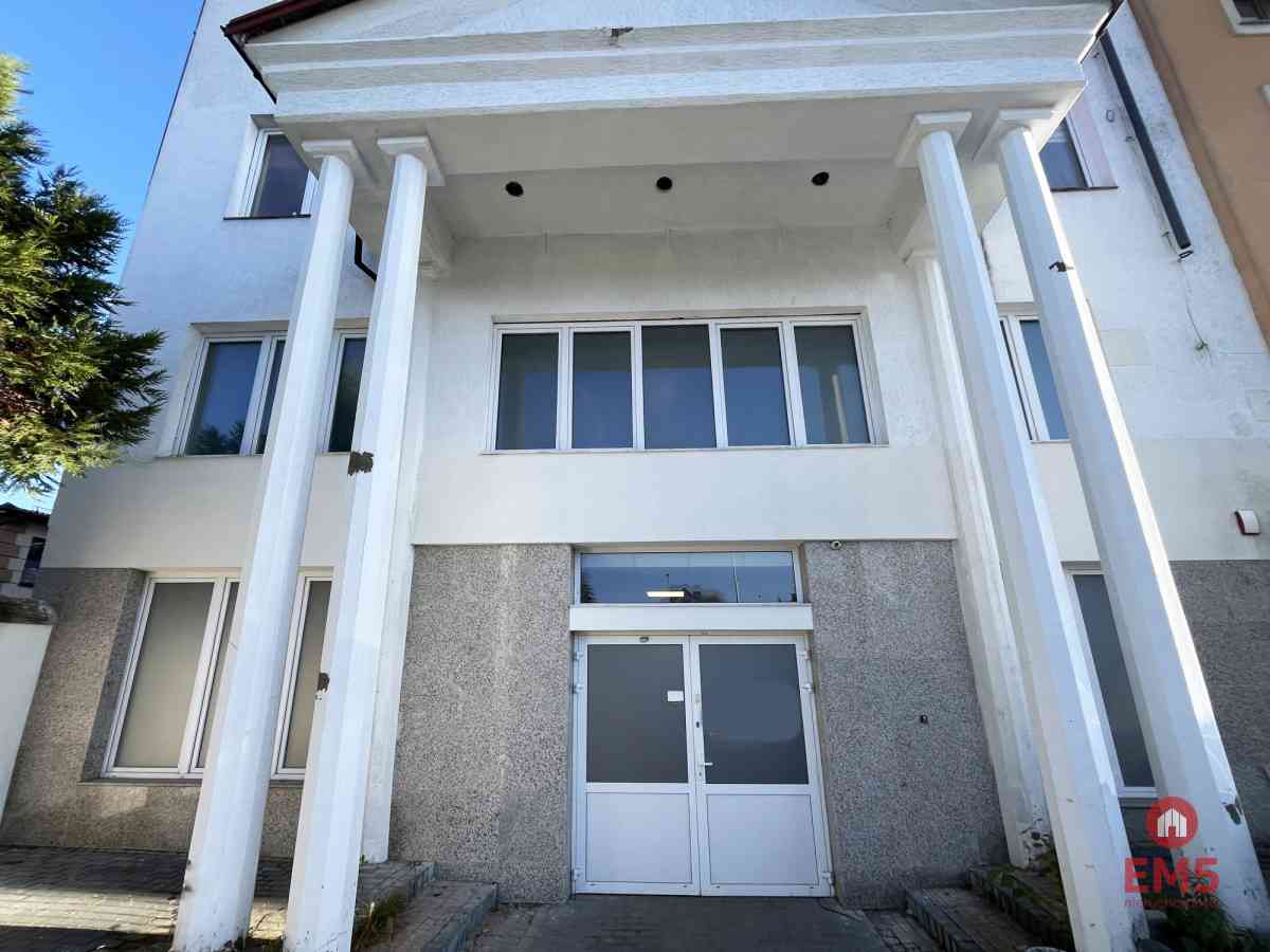 Powierzchnie biurowo usługowe - zdjęcie 9