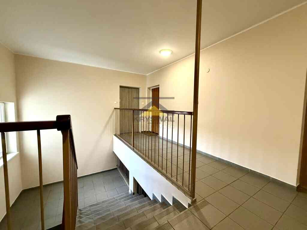 2 pokoje, balkonl. blok z 2004 roku - zdjęcie 12