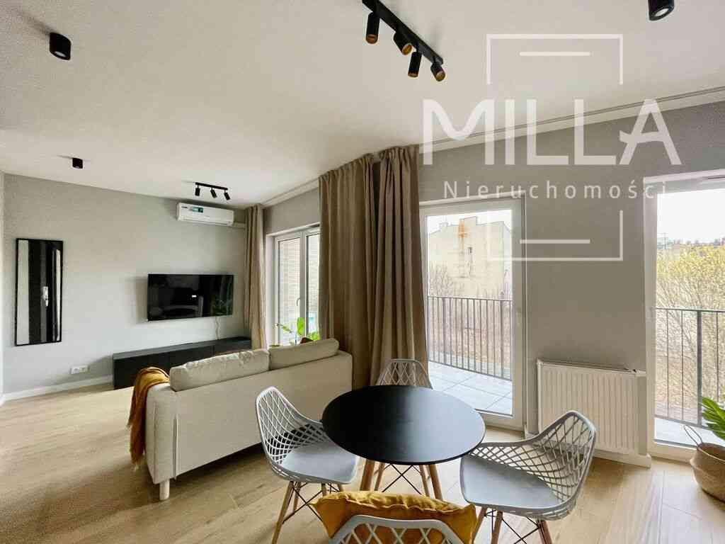 Apartament w Centrum  z miejscem parkingowym - zdjęcie 7