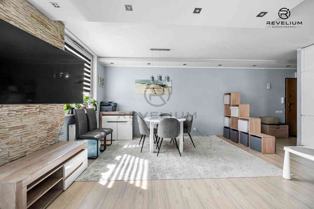 3 POKOJE | BALKON |2 MIEJSCA HALA - zdjęcie 2