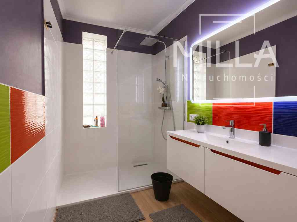 Dom 258 m² komfortu w sąsiedztwie lasu - zdjęcie 15