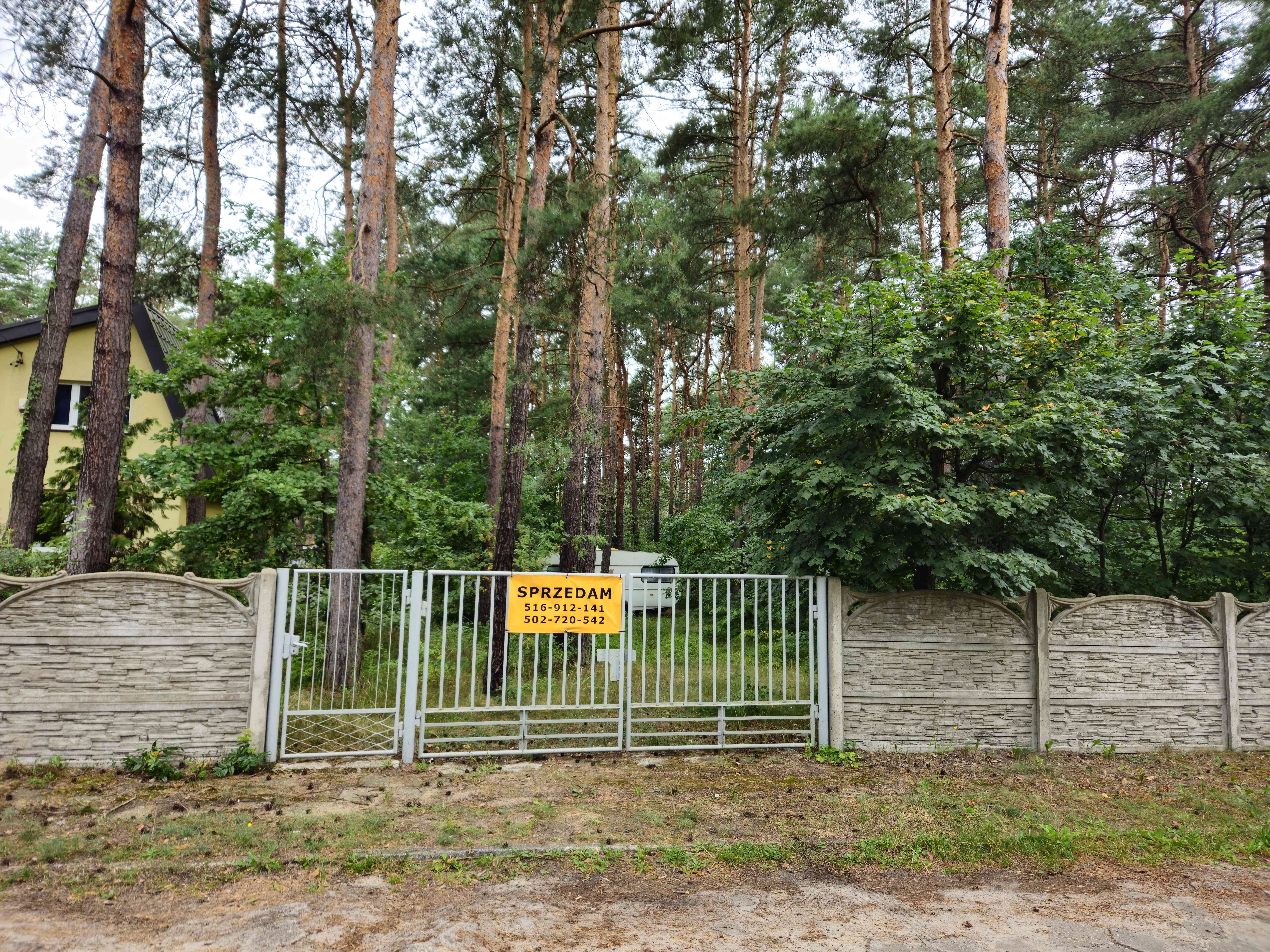 Działka budowlana w centrum miasta Żarki-Letnisko - zdjęcie 3