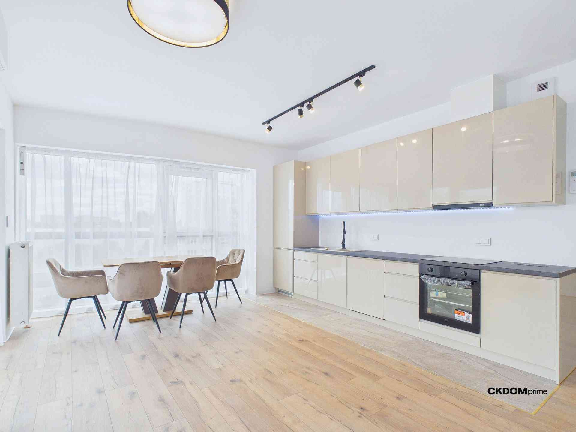 Plaza Tower II | 56,12 m² | klimatyzacja | garaż
