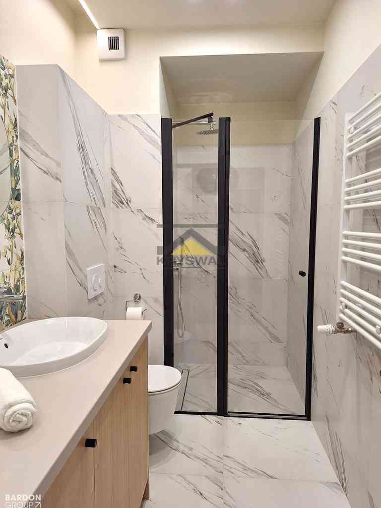 Apartament w centrum miasta z widokiem  na park! - zdjęcie 11