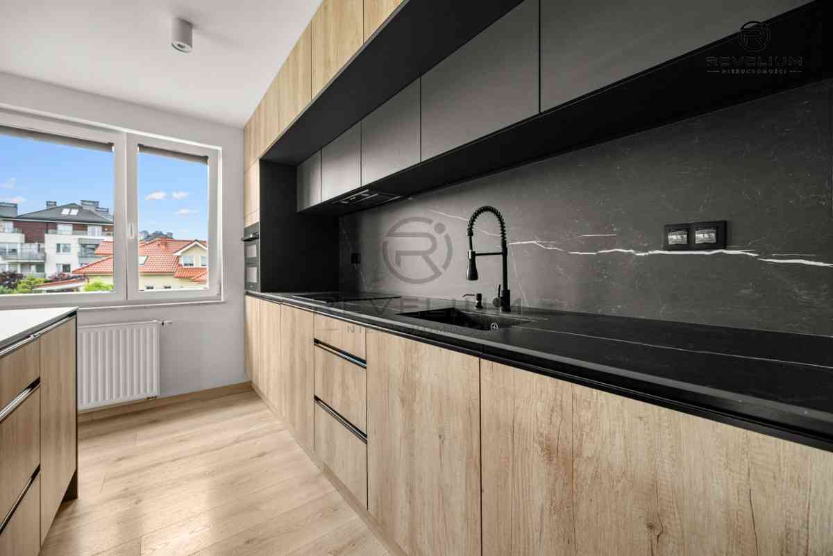 Duży balkon | Przestrzeń | Kom. lok. | Msc. w hali - zdjęcie 4