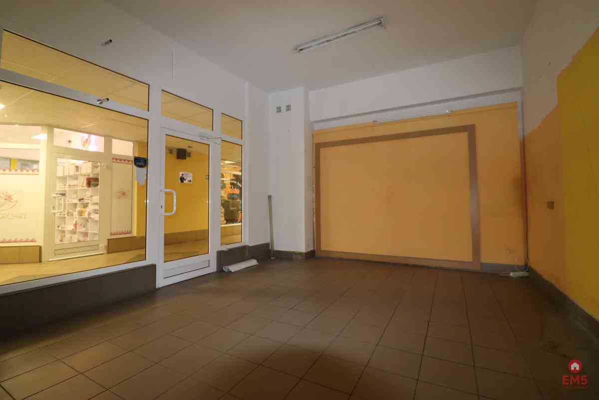 Lokal usługowy 23,3 m² w centrum Suwałk - zdjęcie 3
