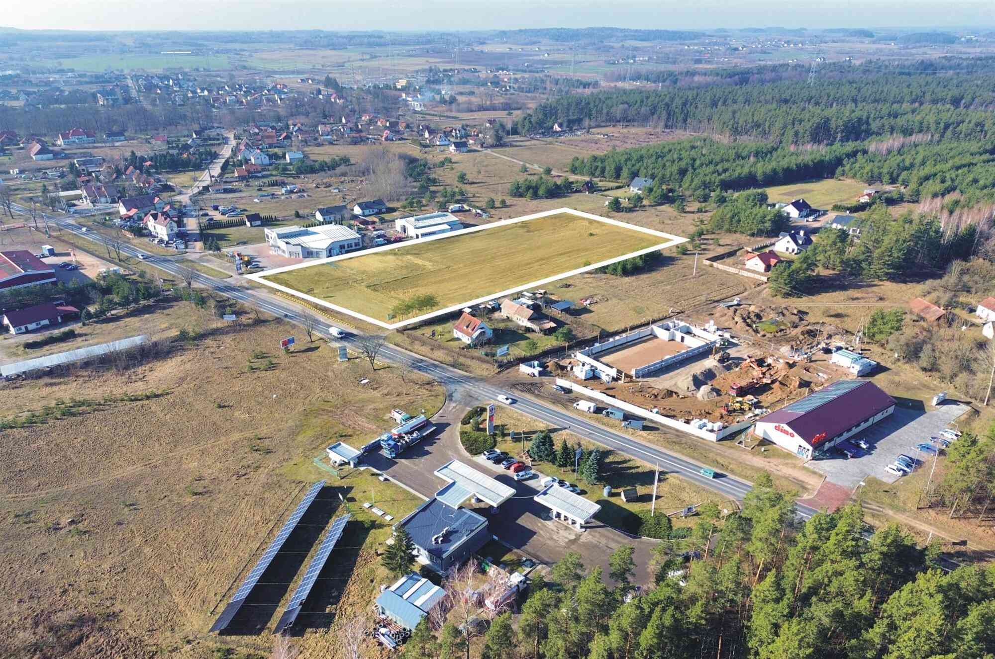 Działka inwestycyjna w pobliżu drogi międzynarodowej E67 - zdjęcie 14