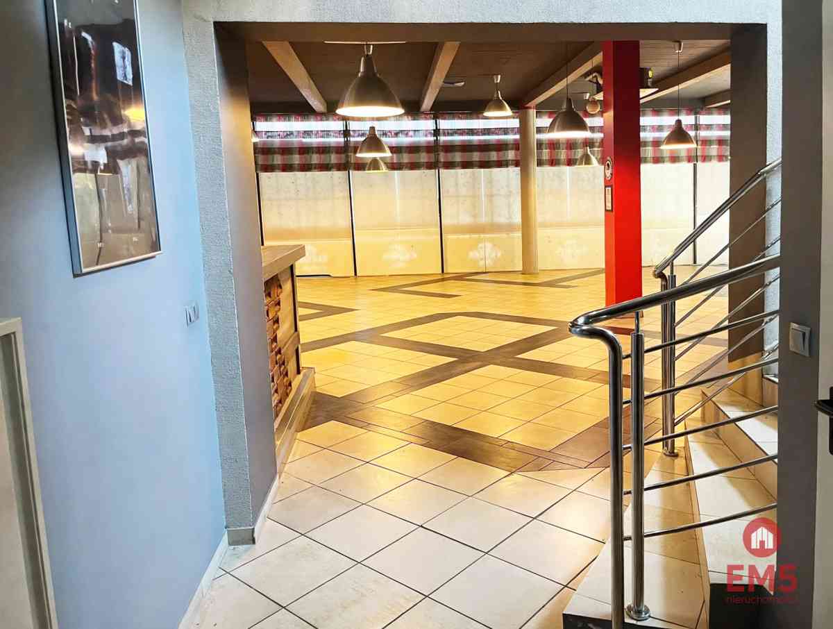 Budynek 800 m2  handel-usługi-produkcja - zdjęcie 9