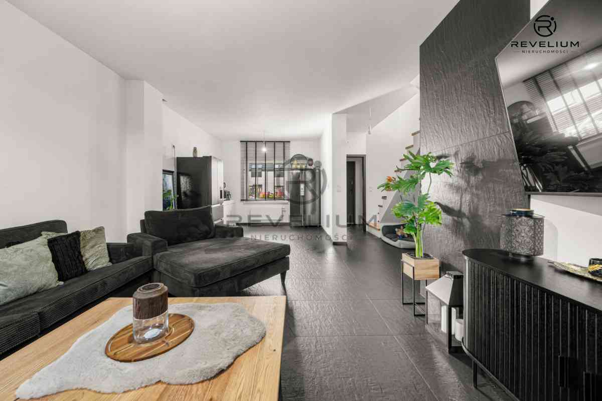 Dom w zabudowie bliźniaczej z ogrodem | 82 m² | - zdjęcie 3