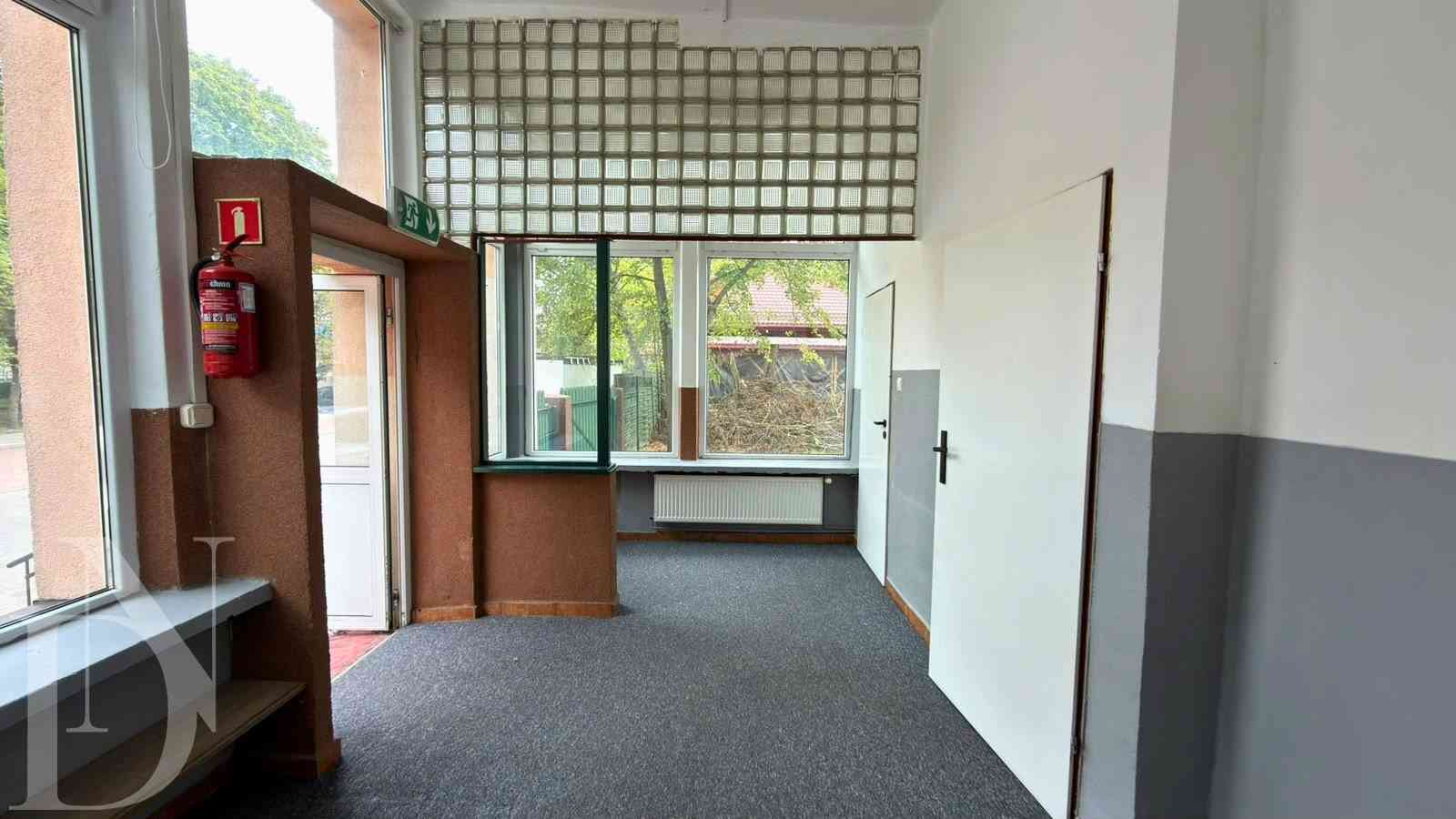 Budynek usługowy 220 m² + działka 1062 m² Hajnówka - zdjęcie 8