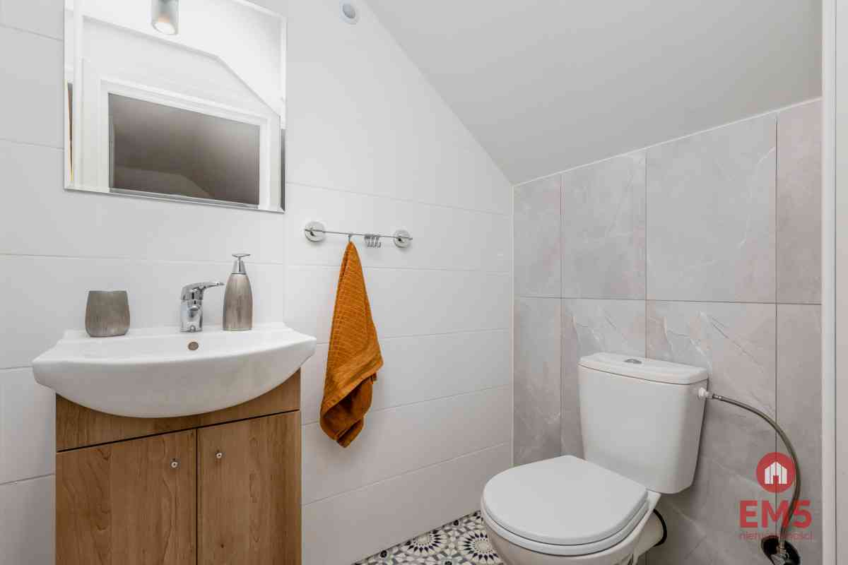 Wyjątkowy dom jednorodzinny 140 m² do wprowadzenia - zdjęcie 18
