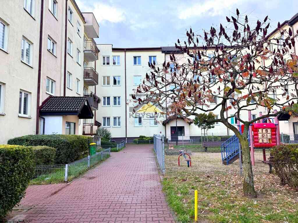 2 pokoje, balkonl. blok z 2004 roku - zdjęcie 11