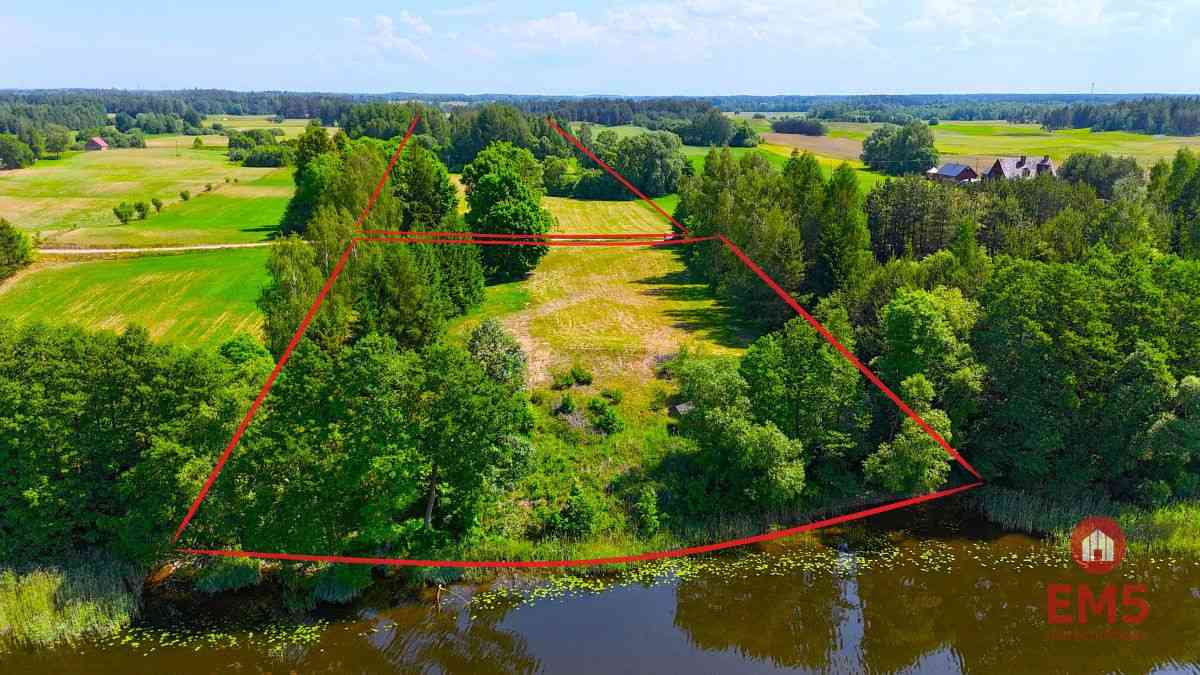 Działka nad jeziorem - zdjęcie 2