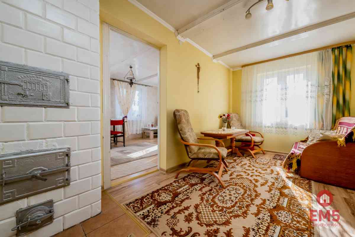 Zadbane siedlisko z budynkami gospodarczymi 7400m² - zdjęcie 3
