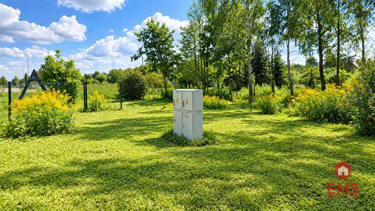 Działka budowlana 668 m2 - zdjęcie 7