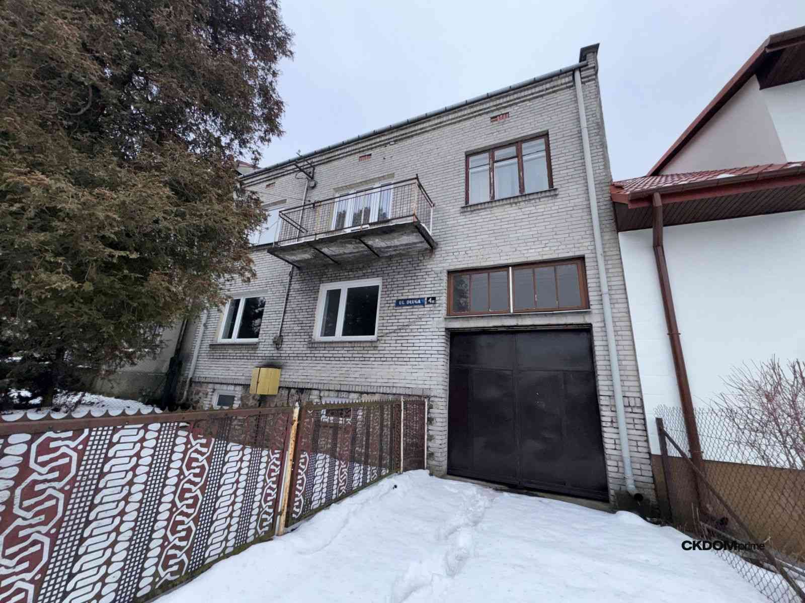 Dwa budynki mieszkalne i ponad 2000 m² gruntu w Starachowicach - zdjęcie 9