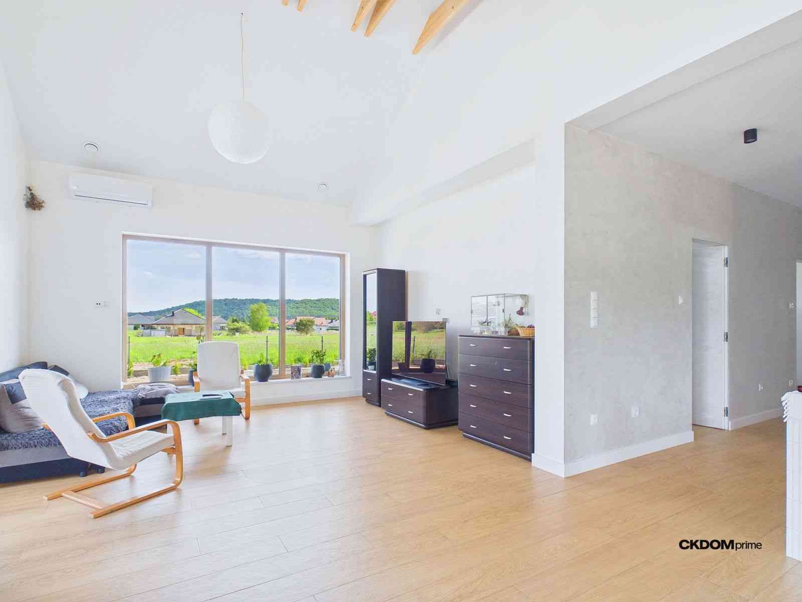 Dom parterowy 145 m² z działką 1189 m², Szewce, gm. Nowiny - zdjęcie 4