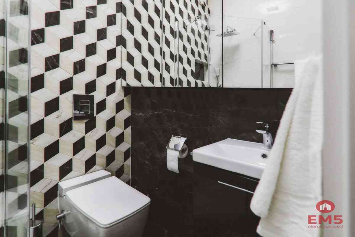 Dwupoziomowy Apartament z Panoramą na Jezioro - zdjęcie 13