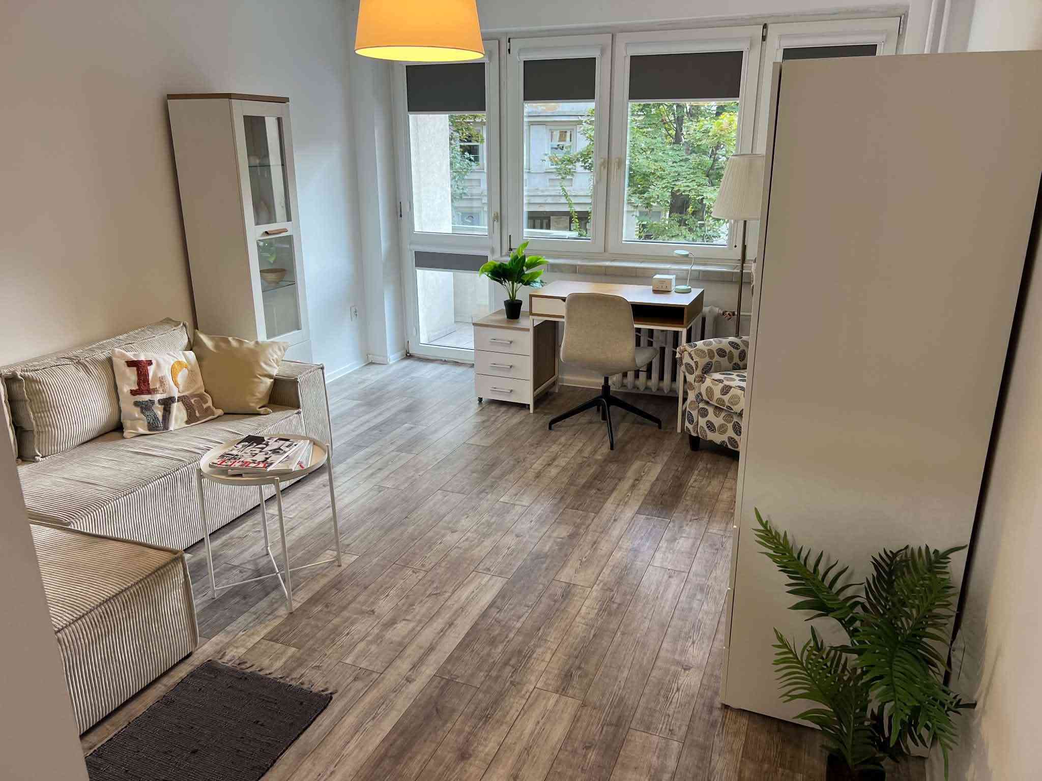 2 pok z balkonem przy Renomie, Wrocław - zdjęcie 1