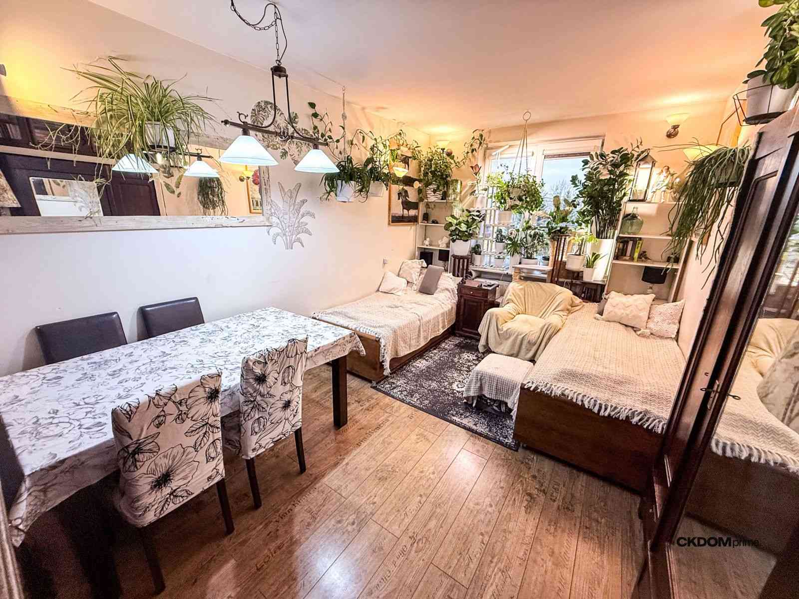 Klimatyczna kawalerka 34,1 m² w kamienicy - zdjęcie 12