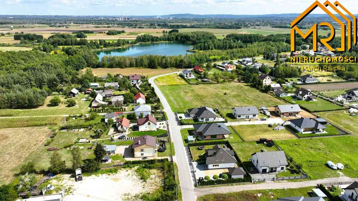 Dom parterowy z antresolą – Wierzchosławice, 13 km - zdjęcie 19