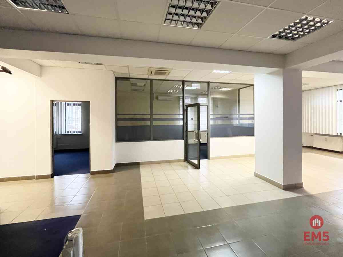 Budynek parterowy 200 m2 - zdjęcie 5