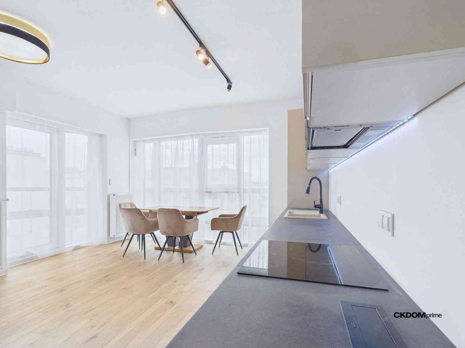 Plaza Tower II | 56,12 m² | klimatyzacja | garaż - zdjęcie 2