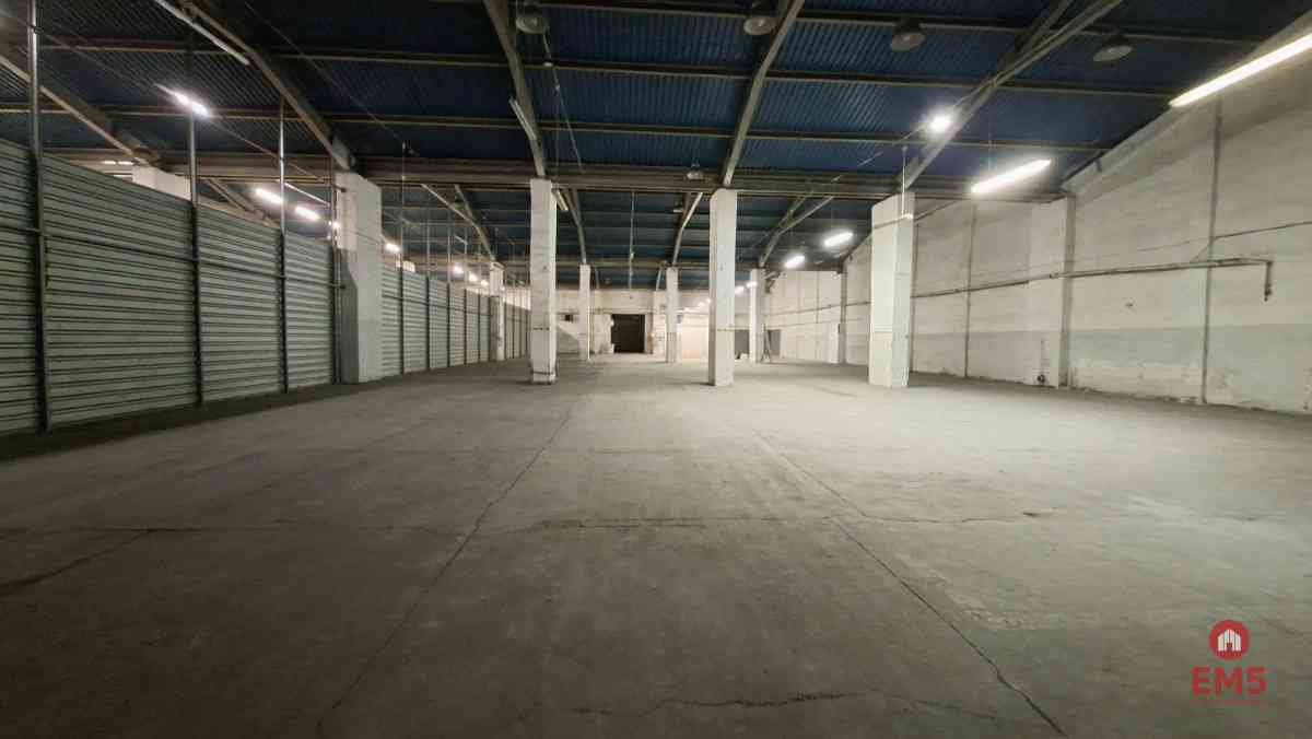 Hala-magazyn z rampą 1200 m2 - zdjęcie 7