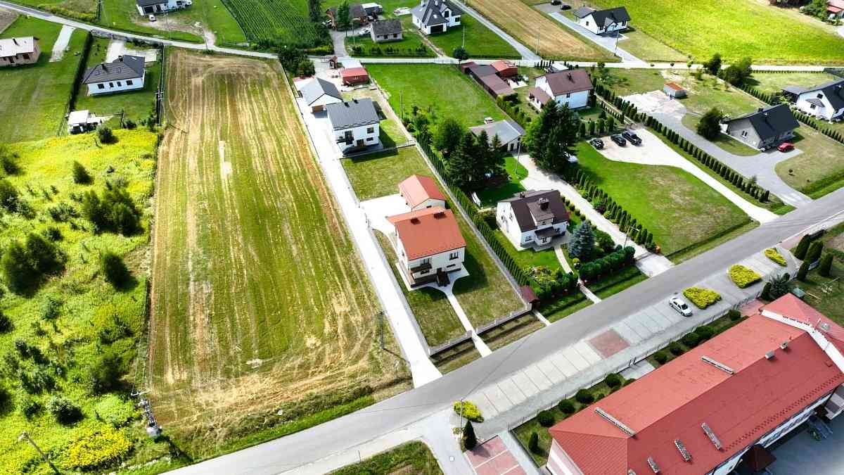 Dom w wysokim standardzie – centrum Laskówki Chorą - zdjęcie 39