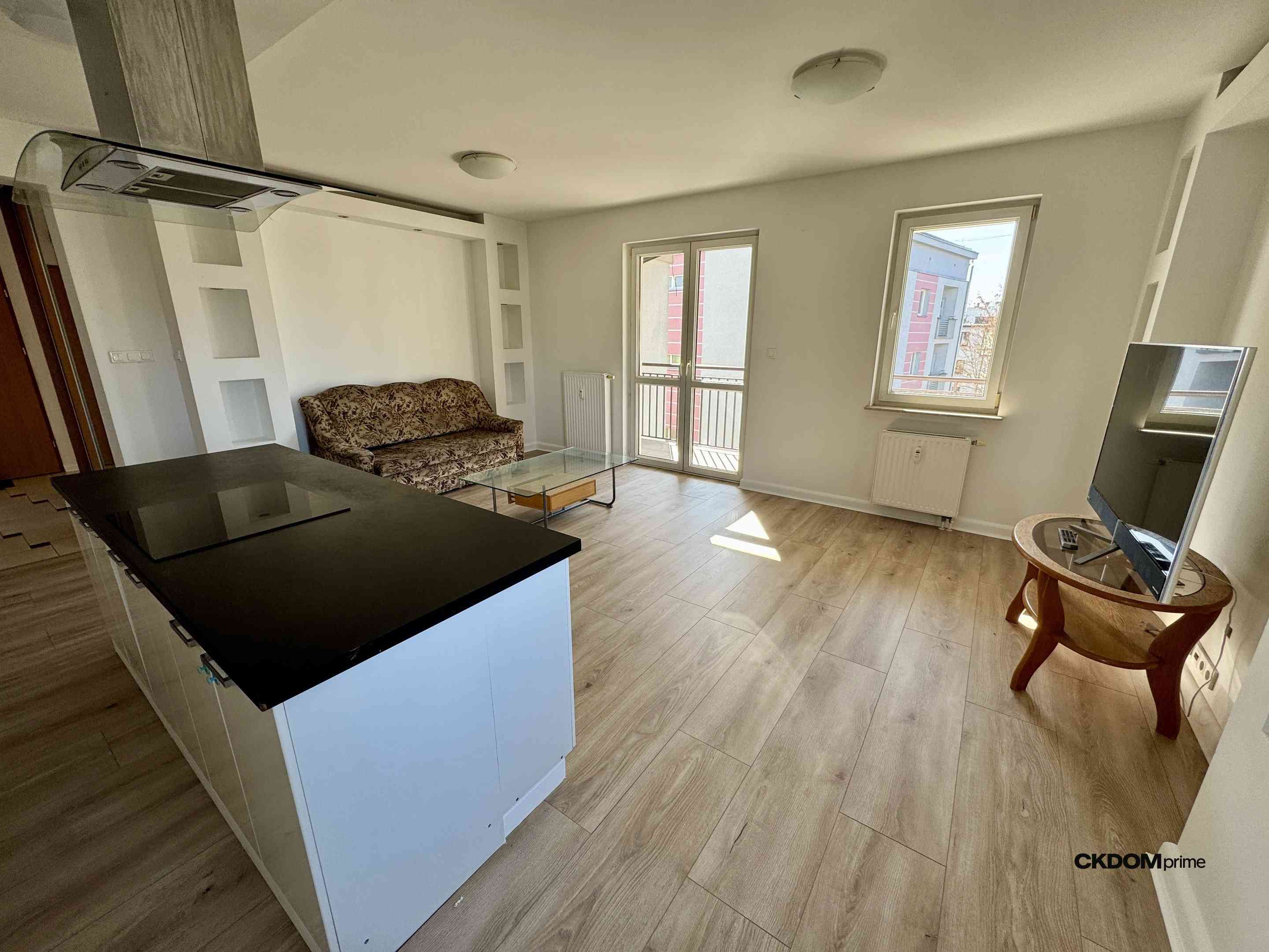 Na sprzedaż przestronny apartament ul. Gliniana 2a - zdjęcie 4