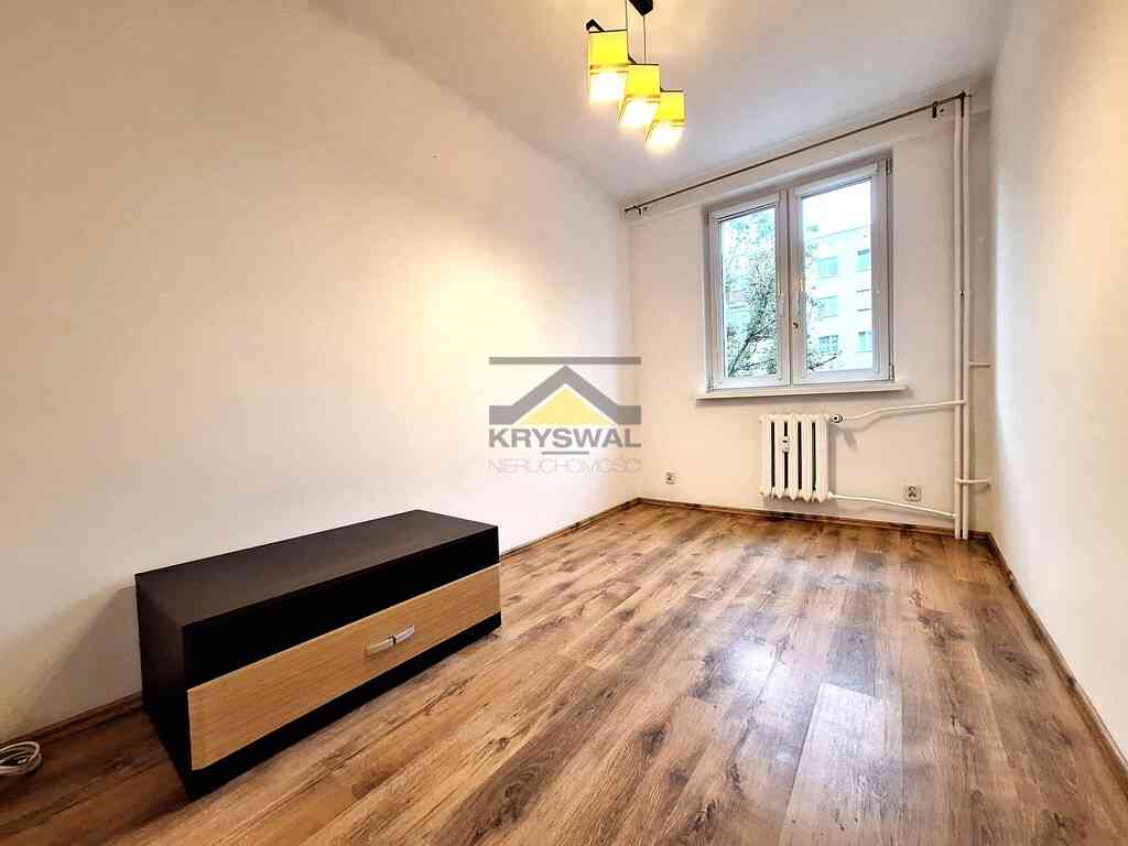 3 osobne pokoje, osobna kuchnia, 1 piętro - zdjęcie 13