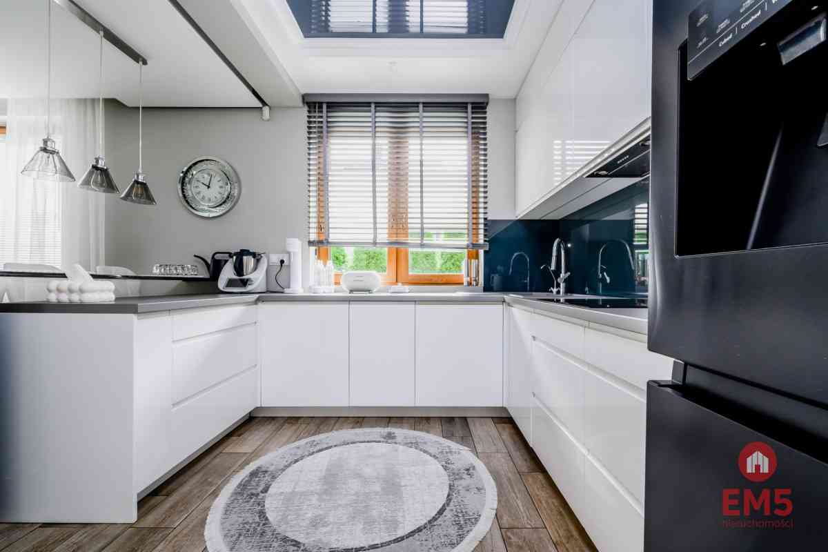 Piękny Dom 160m2 Czarna Białostocka - zdjęcie 3