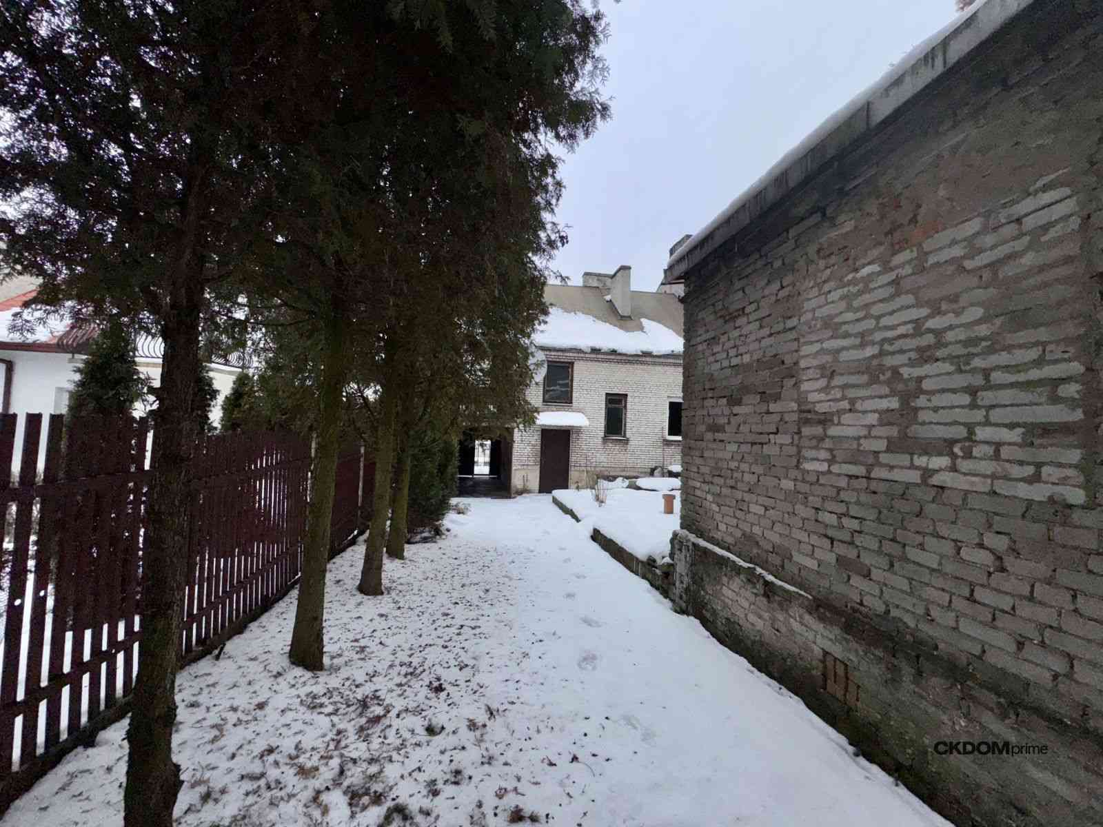 Dwa budynki mieszkalne i ponad 2000 m² gruntu w Starachowicach - zdjęcie 15