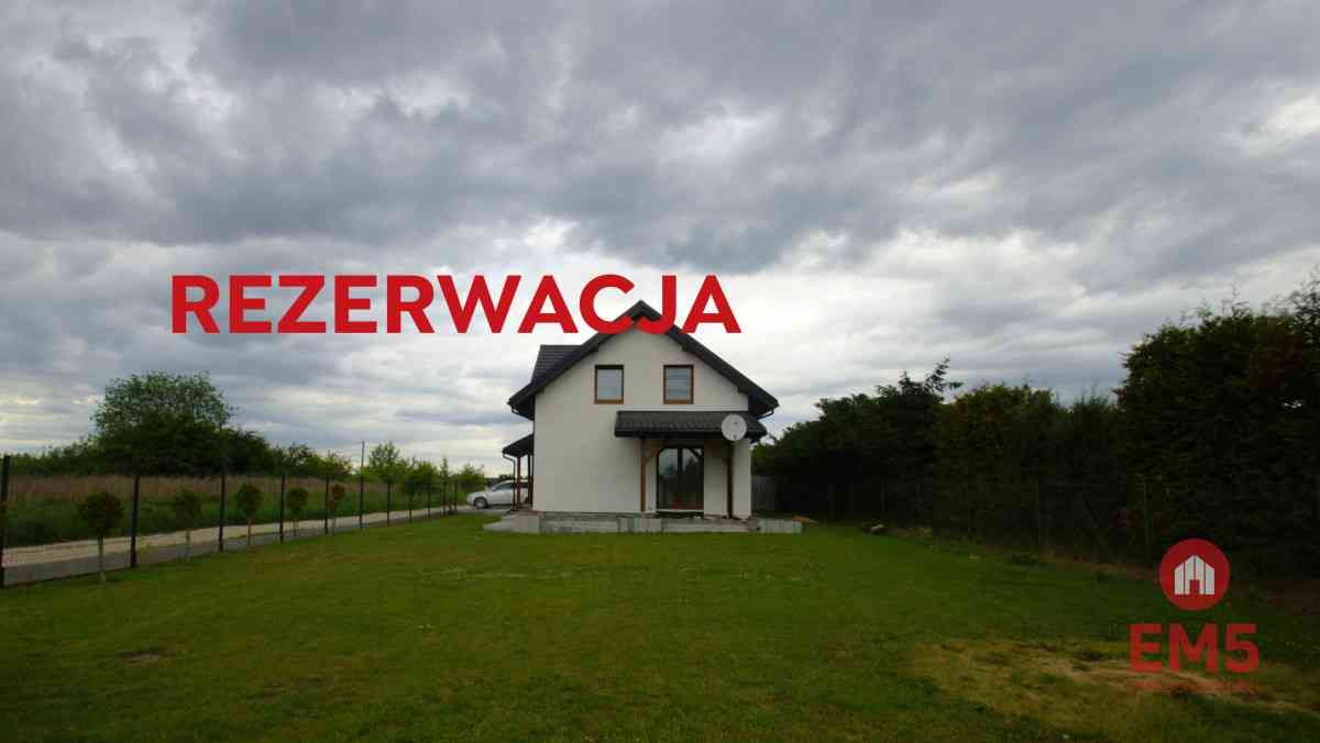 Wolnostojacy dom w spokojnej okolicy - zdjęcie 12
