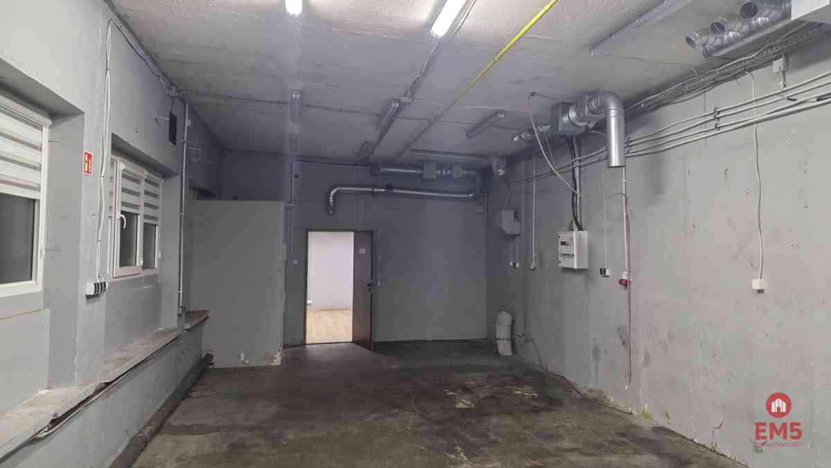 Magazyn 100m2 i biuro 25m2. - zdjęcie 4