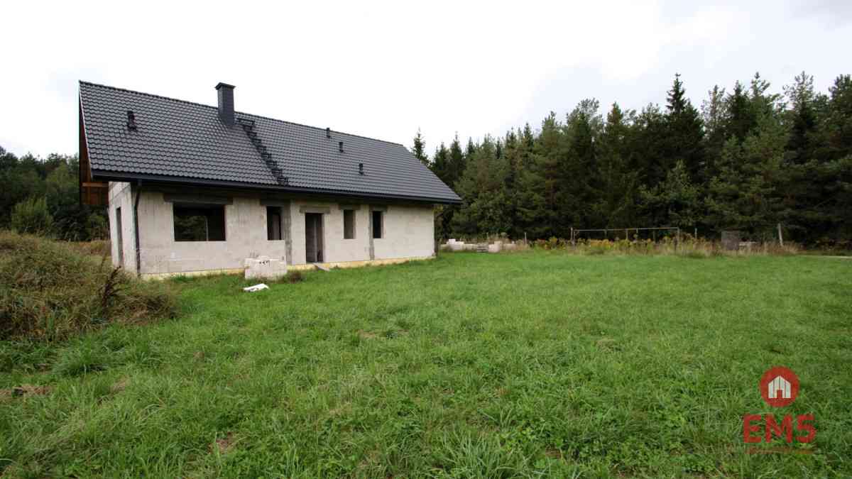 Dom w otoczeniu lasu | działka 2400 m² - zdjęcie 15