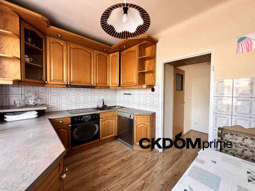 Kameralny bliźniak! 260 m² Idalin, Radom, 3 garaże - zdjęcie 2