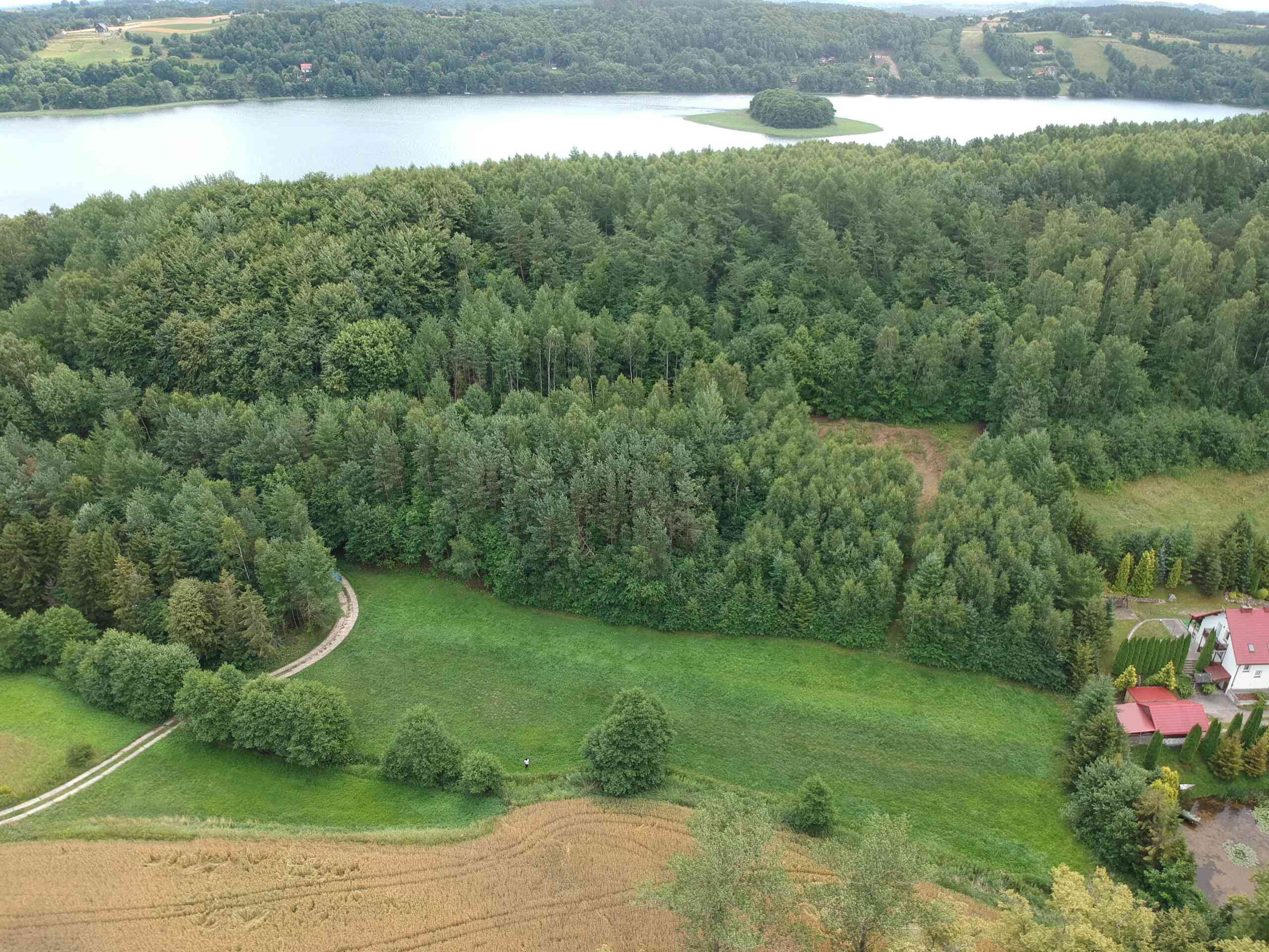 Teren nad jeziorem Brodnica Górna Kaszuby - zdjęcie 2