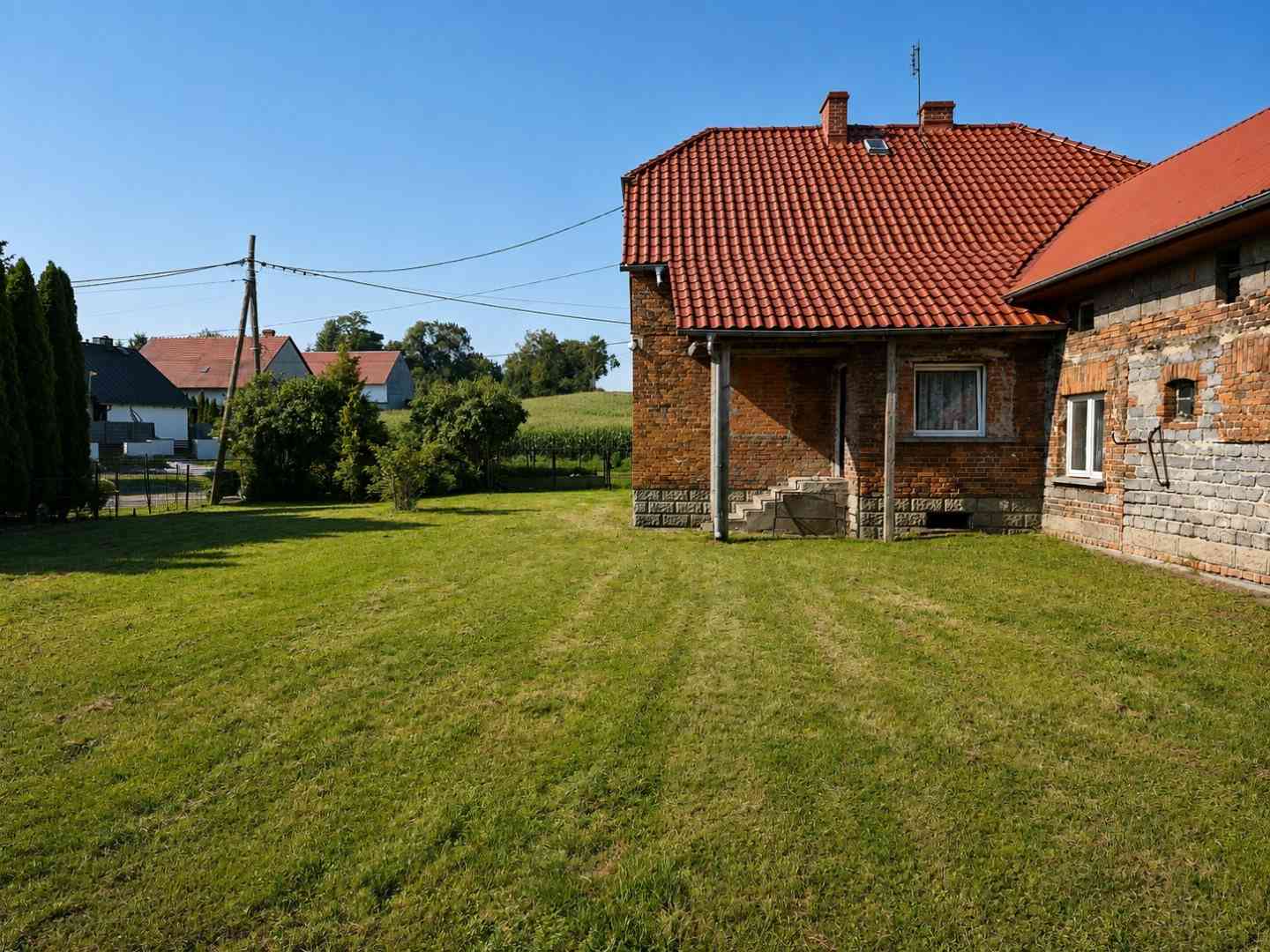 Nieznaszyn ul. Wiejska 1 - zdjęcie 4