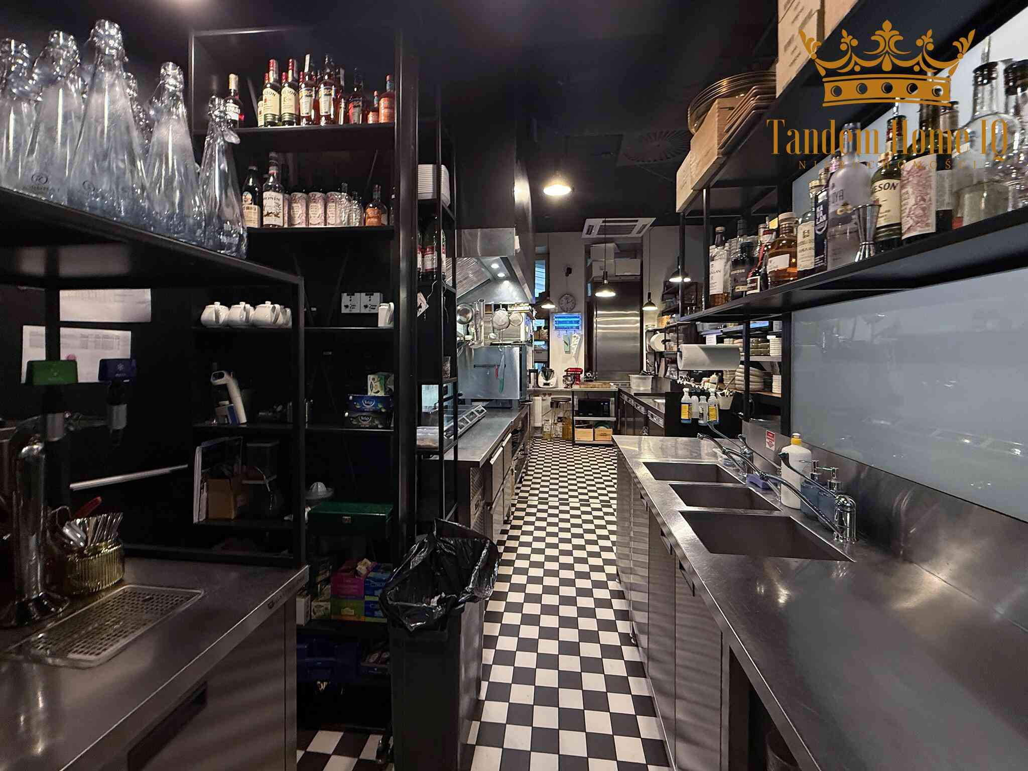 Do wynajęcia lokal gastronomiczny, pow. 175m2 przy Politechnice - zdjęcie 11