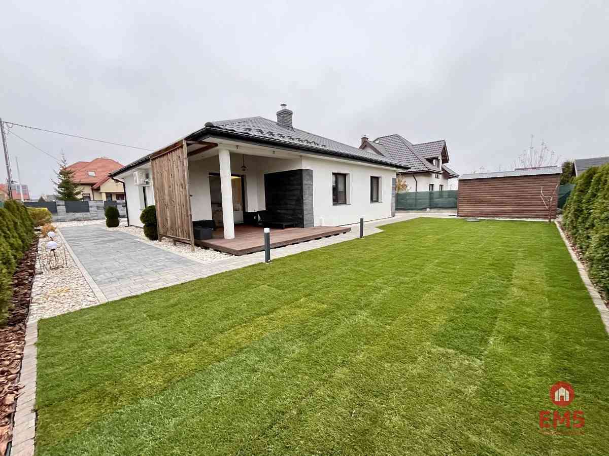 Dom jednorodzinny, Dojlidy Górne