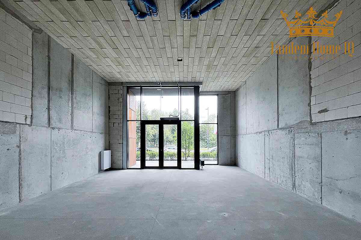 Do wynajęcia lokal 86m2, parter, praga południe, blisko Soho - zdjęcie 2