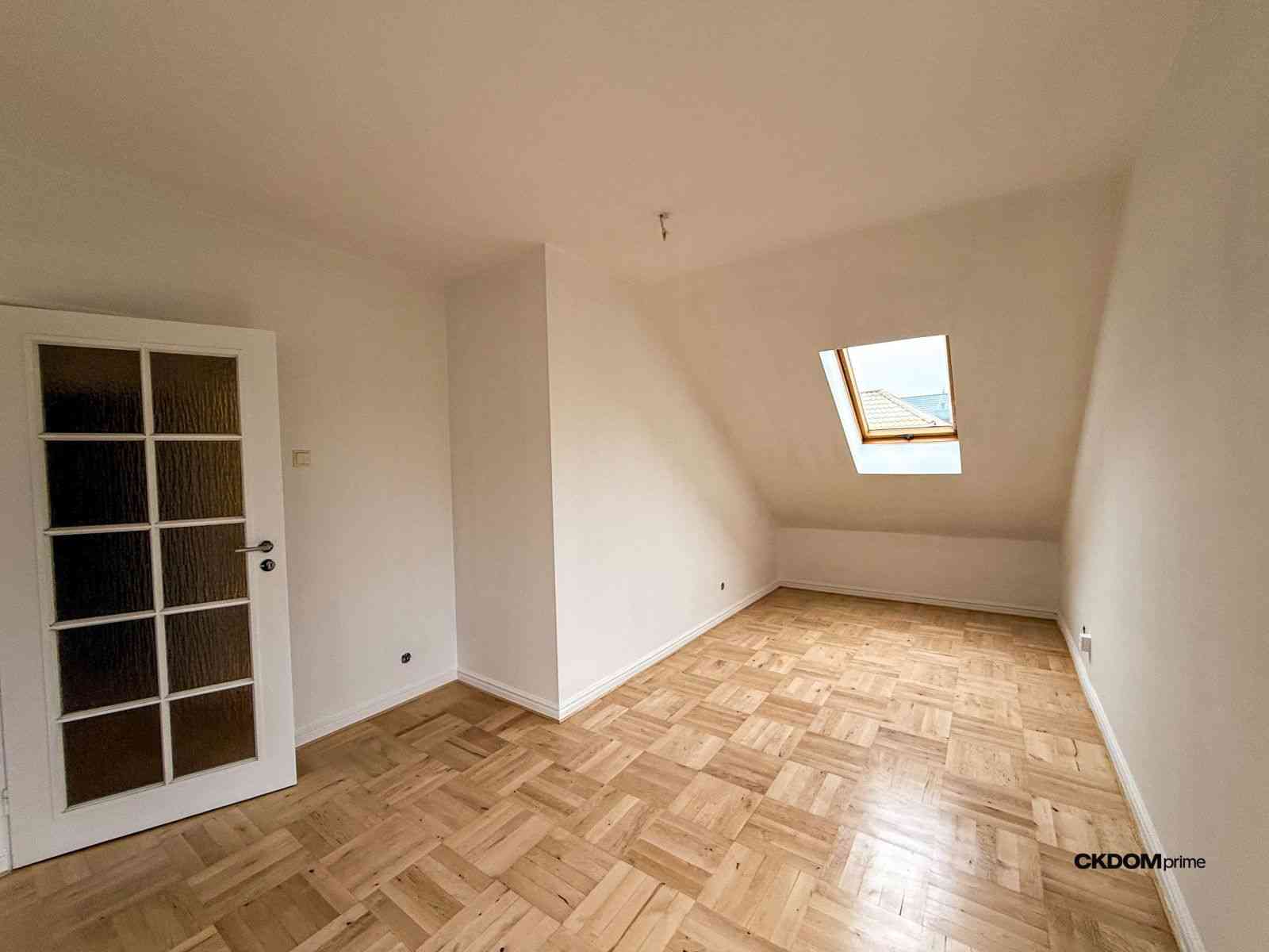 3 pokoje mieszkanie 77m² plus garaż Baranówek - zdjęcie 2