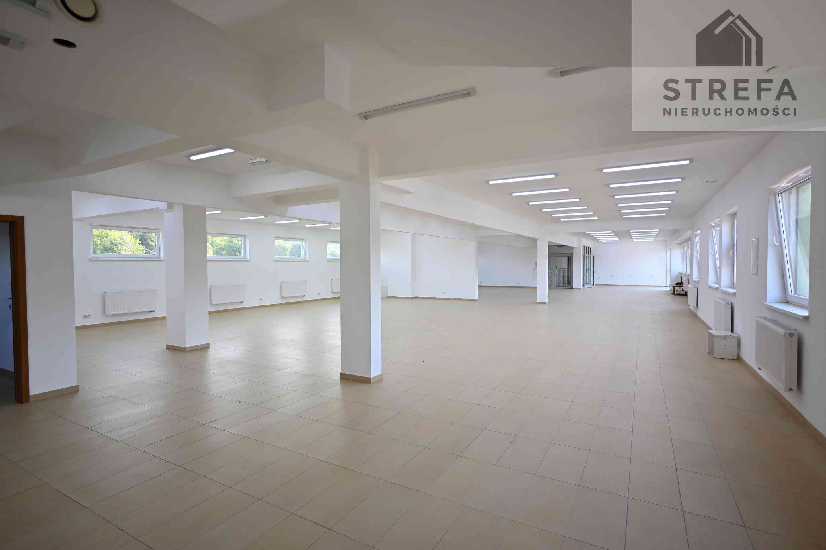 Lokal handlowo-usługowy 400 m² przy drodze krajowej DK75 w Jurkowie - zdjęcie 5