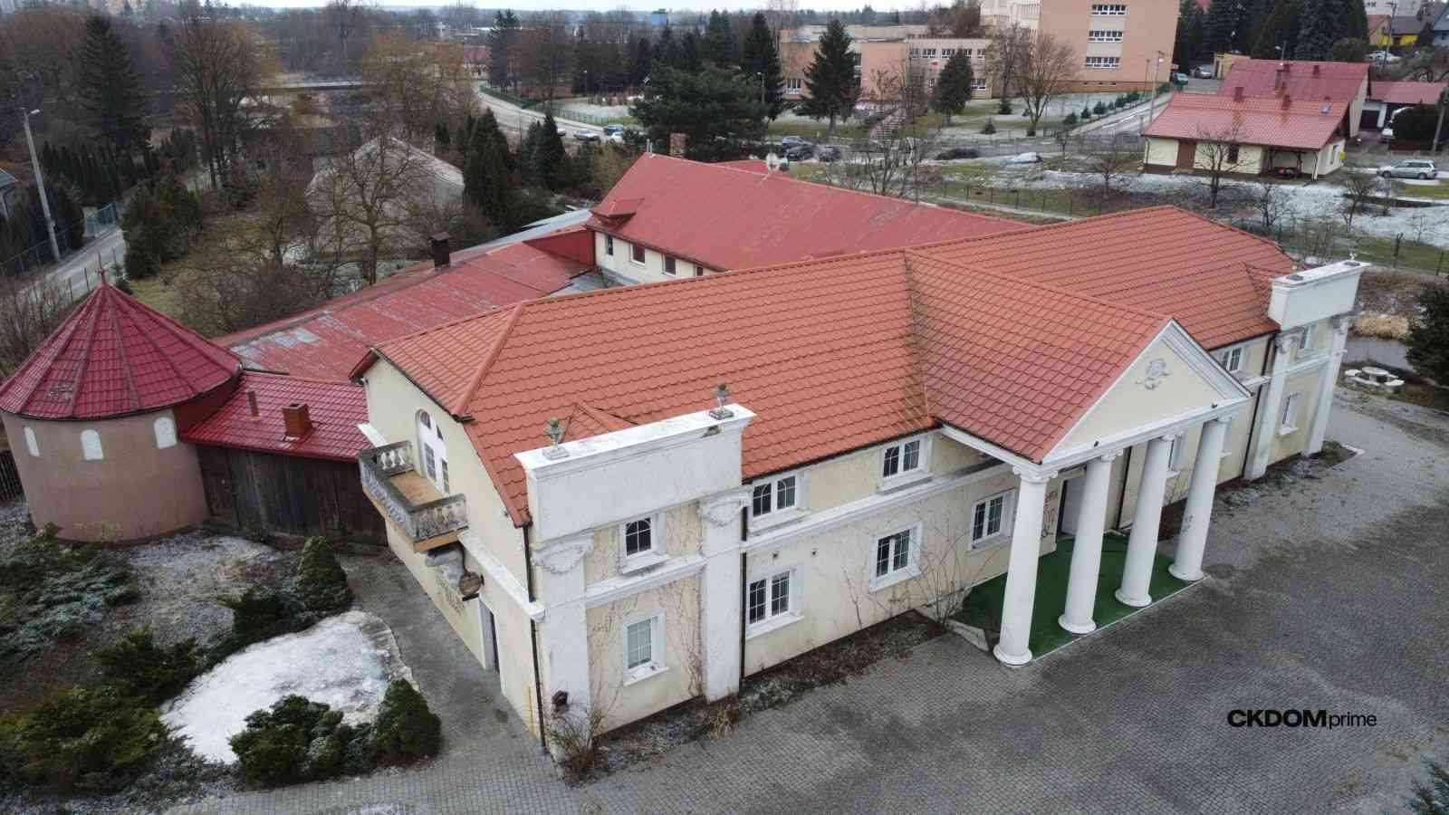 Pałac Łazienkowski – centrum Staszowa - zdjęcie 31