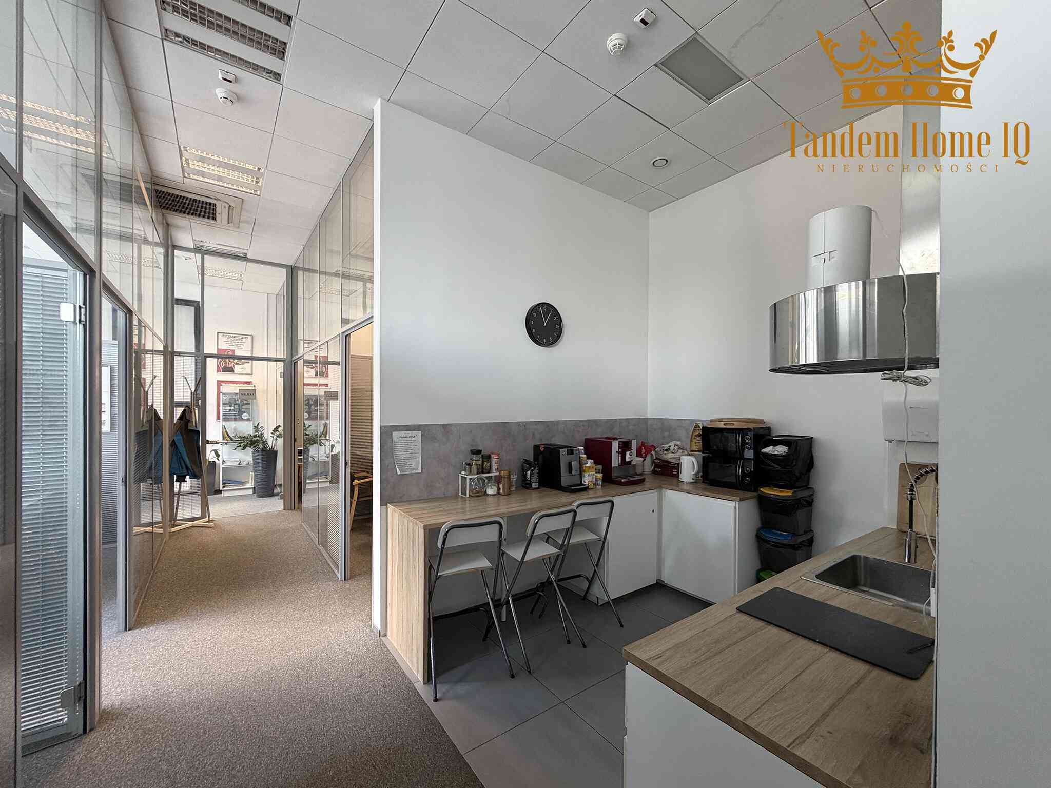Na wynajem magazyn 560m2, biuro 275m2 w kompleksie biznesowym Włochy - zdjęcie 12