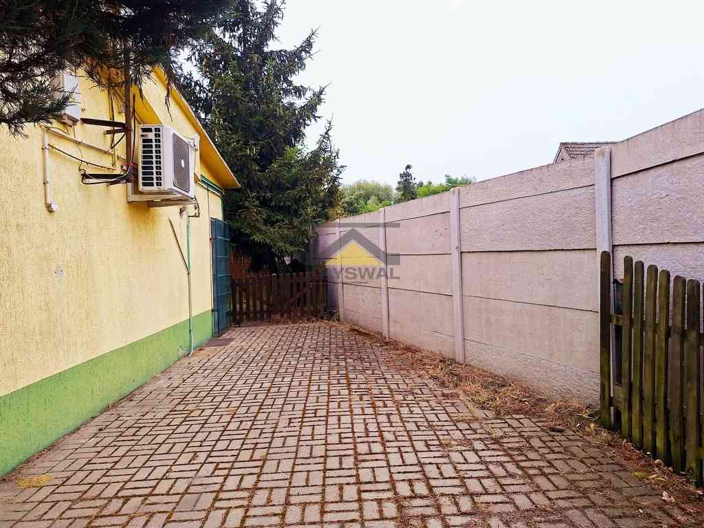 Budynek handlowo-usługowy na działce 3A - zdjęcie 5
