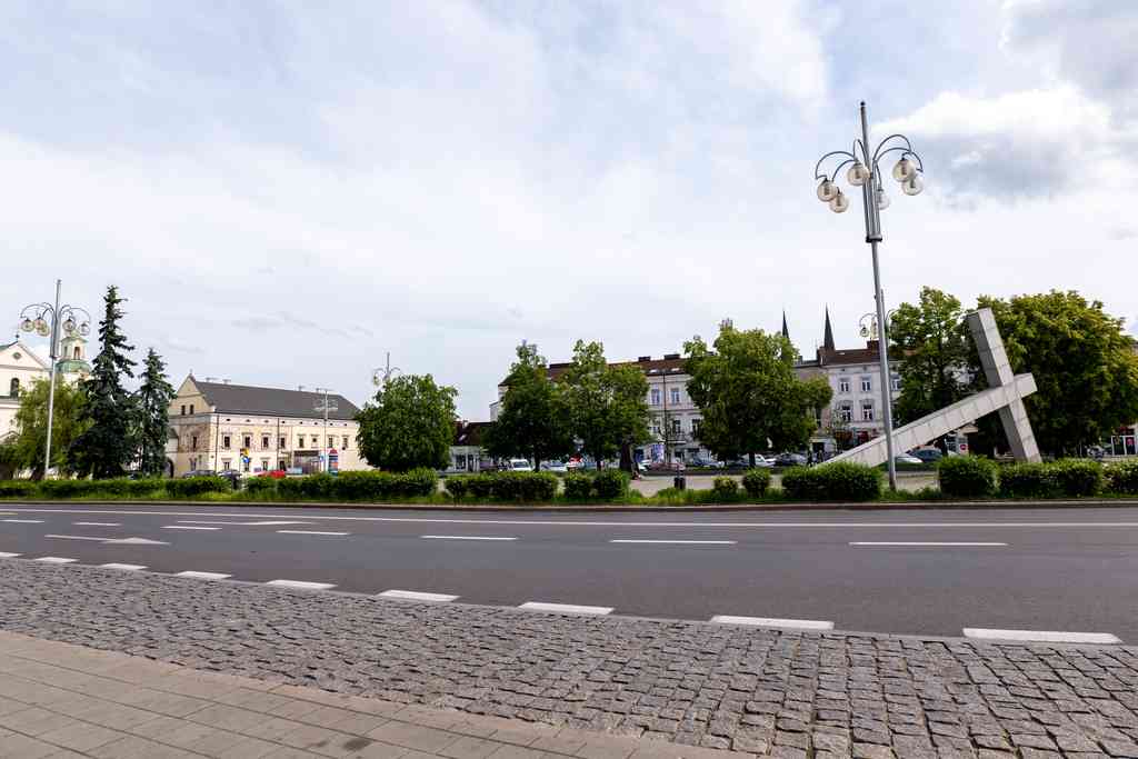 Częstochowa, Pl. Daszyńskiego | Kamienica - zdjęcie 7